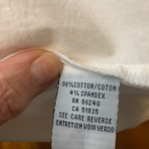 White with black trim fringe collar, sleeves and flowers. Ravel size S/P - Picture 7 of 7